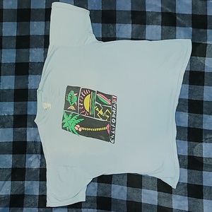 Vintage.  Made in USA.  Single-stitch.  California. 80s graphics. Size M